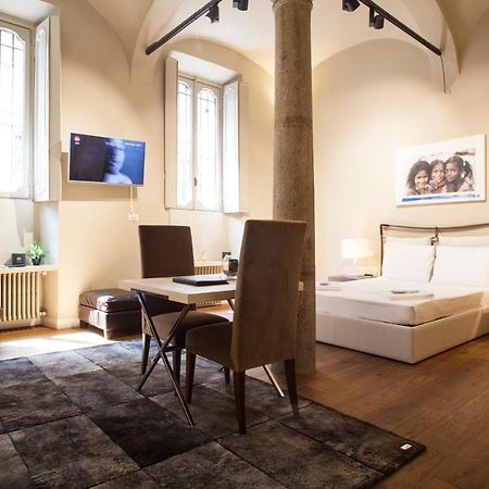Hemeras Boutique Homes - Design Apartments In Milan Center Екстериор снимка