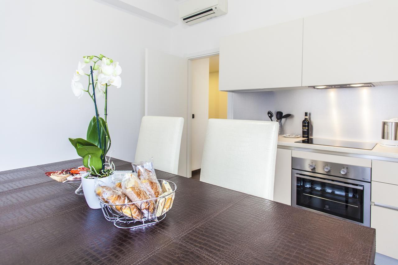 Hemeras Boutique Homes - Design Apartments In Milan Center Екстериор снимка